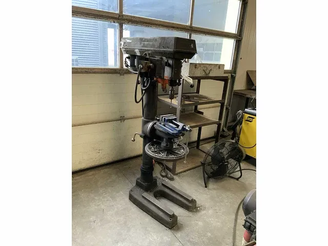 Cincinnati milacron mtc kolomboormachine - afbeelding 2 van  6