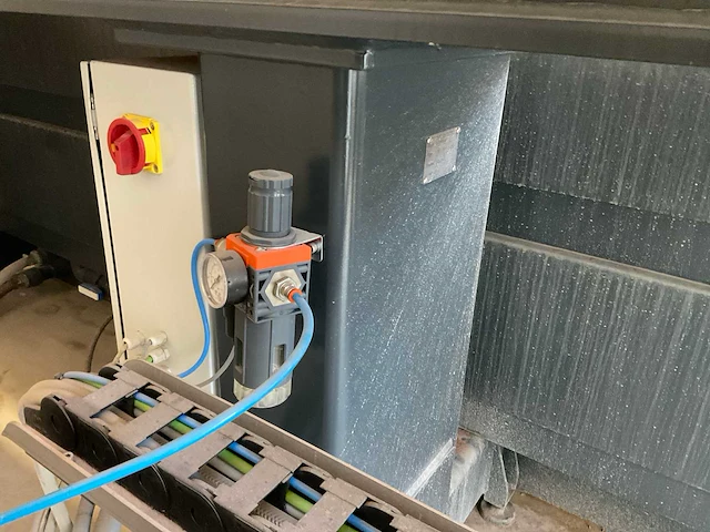 Cinnova fbw 3015-3-250 waterstraalsnijmachine - afbeelding 6 van  31