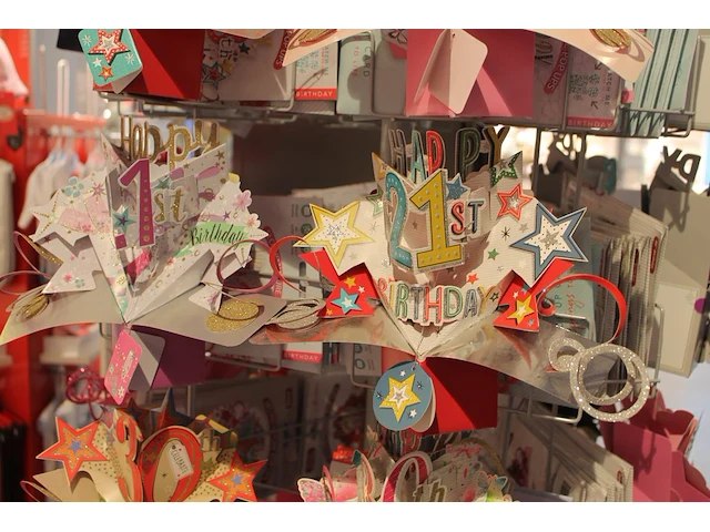 Circa 100 pop-outkaarten. let op! exclusief carrousel. - afbeelding 3 van  3
