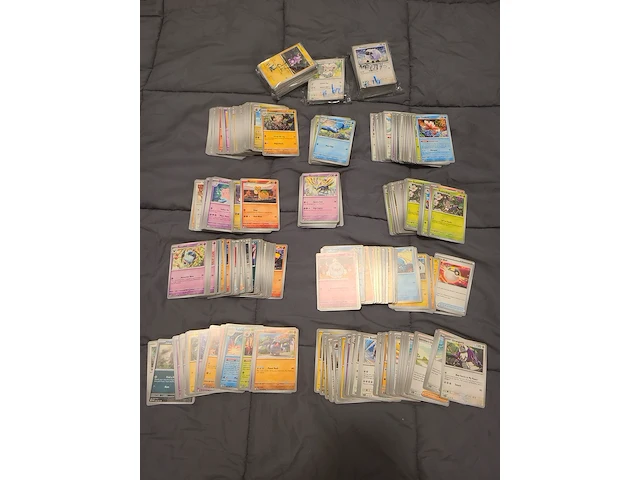 Circa 1.100 pokémon kaarten - afbeelding 1 van  7