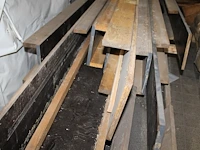 Circa 15 bekistingsmallen ten behoeve van het storten van betonstroken met breedte 19 cm en hoogte 75 mm me... - afbeelding 4 van  4