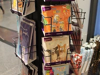 Circa 150 kaarten hallmark met licht, geluid en muziek in diverse uitvoeringen. let op! exclusief carrousel. - afbeelding 3 van  4