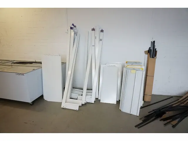 Circa 40 meter magazijnstelling - afbeelding 10 van  13