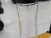 Circa dertig stuks drinkflessen a 600 ml. - afbeelding 2 van  2