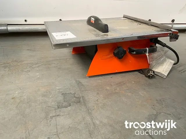 Cirkelzaagmachine - afbeelding 1 van  3