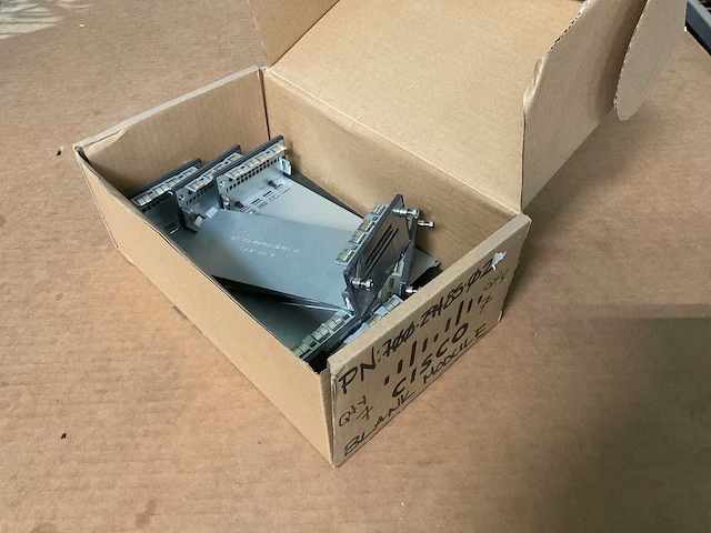 Cisco blank module (7x) - afbeelding 4 van  4