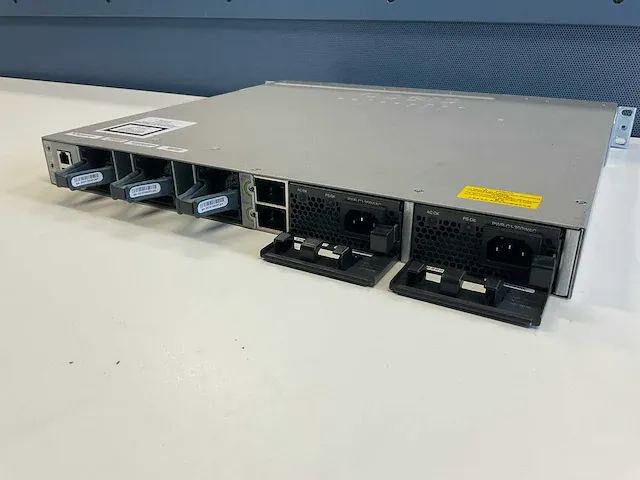 Cisco c3850-nm 19" switch - afbeelding 4 van  8