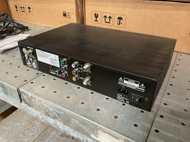 Cisco d9865 satellite receiver (2x) - afbeelding 4 van  5