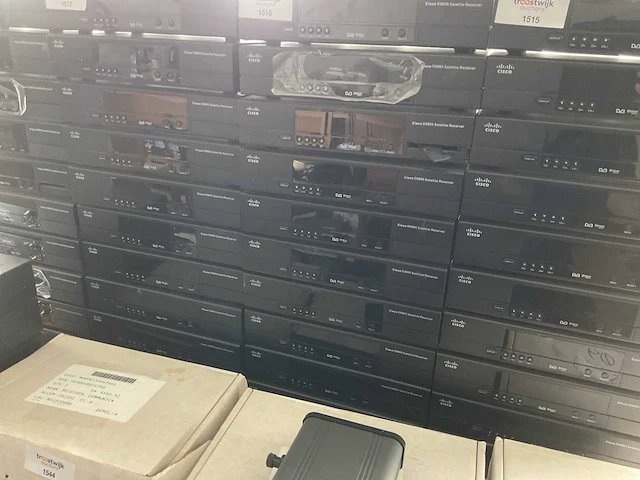 Cisco d9865 satellite receiver (4x) - afbeelding 5 van  5