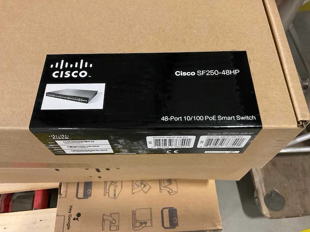 Cisco sf250-48hp switch - afbeelding 3 van  3