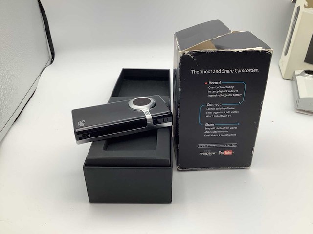 Cisco/ toshiba flip fotocamera/video (4x) - afbeelding 6 van  18