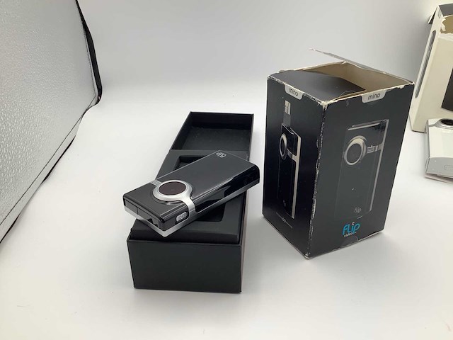 Cisco/ toshiba flip fotocamera/video (4x) - afbeelding 7 van  18