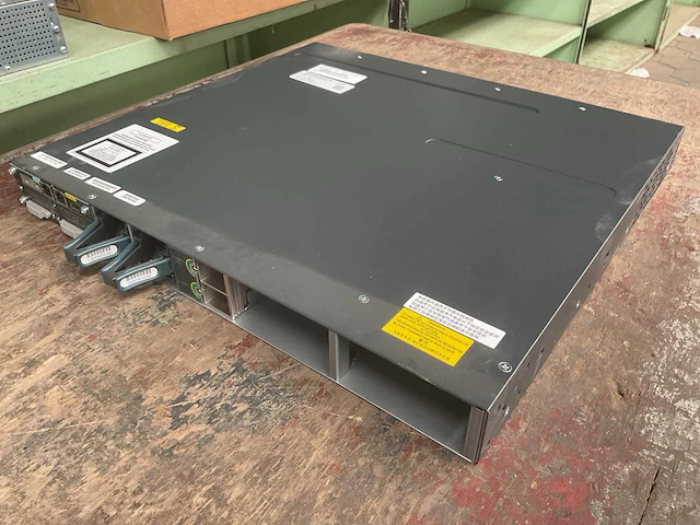Cisco v1 3750x 48t-s switch - afbeelding 6 van  7