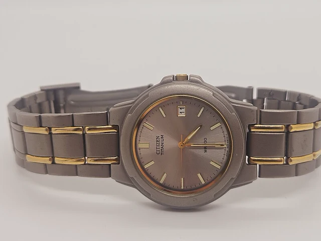 Citizen titanium two-tone horloge - afbeelding 4 van  6