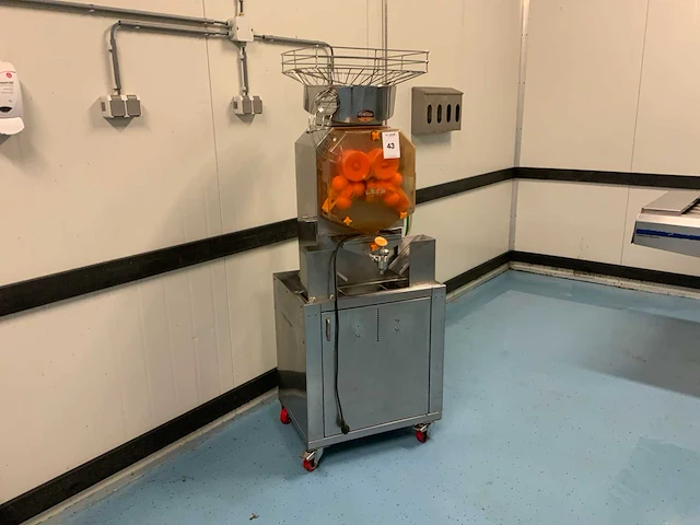 Citrocasa 8000 sb sinaasappel persmachine - afbeelding 1 van  7