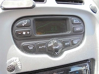 Citroen - 2004 - xsara picasso - 1.8i-16v différence2 - 86-ph-fj - afbeelding 12 van  12