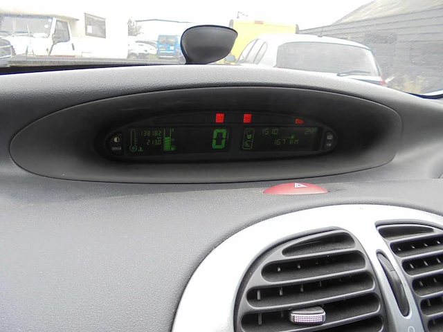 Citroen - 2006 - xsara picasso - 1.6i-16v caractère - 52-td-fv - afbeelding 3 van  11