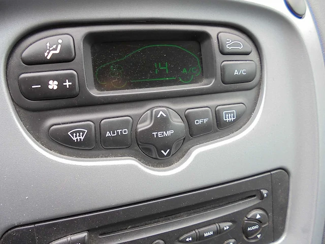 Citroen - 2006 - xsara picasso - 1.6i-16v caractère - 52-td-fv - afbeelding 11 van  11