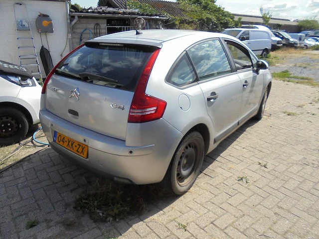 Citroen - 2007 - c4 - 1.6-16v image - 04-xk-zx - afbeelding 6 van  12