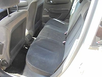 Citroen - 2007 - c4 - 1.6-16v image - 04-xk-zx - afbeelding 9 van  12