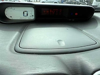 Citroen - 2010 - c3 picasso - 1.6 hdif exclusive - 11-lnb-9 - afbeelding 2 van  14