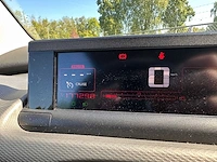 Citroen - 2015 - c4 cactus - 1.2 puret. business - gx-046-f - afbeelding 2 van  12
