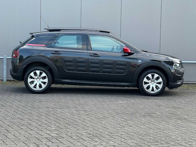 Citroen - 2015 - c4 cactus - 1.2 puretech feel - 4-zpb-93 - afbeelding 16 van  22