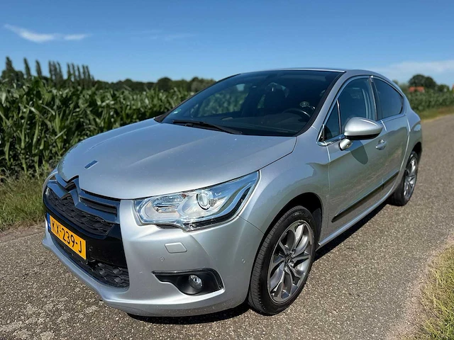 Citroen - 2015 - ds4 - 1.6 so chic - kx-239-j - afbeelding 1 van  14