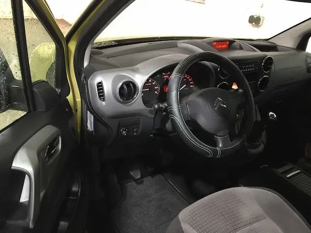 Citroen - berlingo - 1.6-16v multispace - 57-kbz-4 - afbeelding 9 van  20