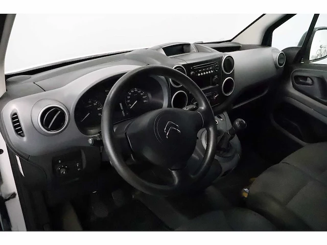 Citroen - berlingo - 1.6 bluehdi 75 club - van - afbeelding 3 van  13