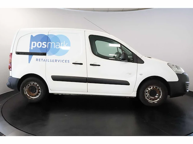 Citroen - berlingo - 1.6 bluehdi 75 club - van - afbeelding 8 van  13