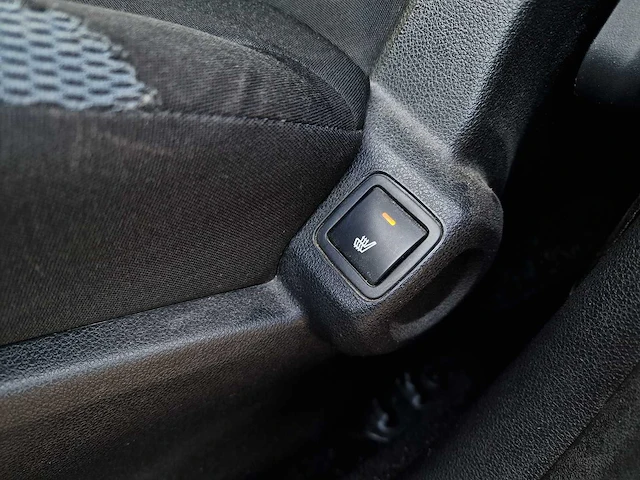 Citroen - berlingo - 1.6 vti 120 multisp. - r-419-dk - 2010 - afbeelding 6 van  25