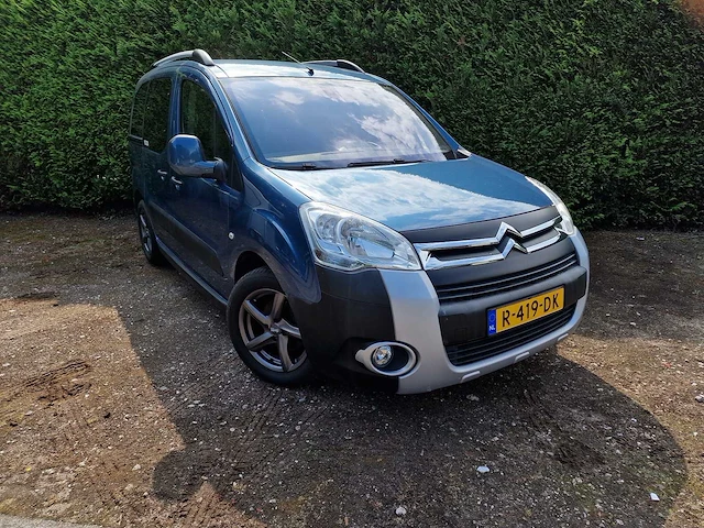 Citroen - berlingo - 1.6 vti 120 multisp. - r-419-dk - 2010 - afbeelding 22 van  25