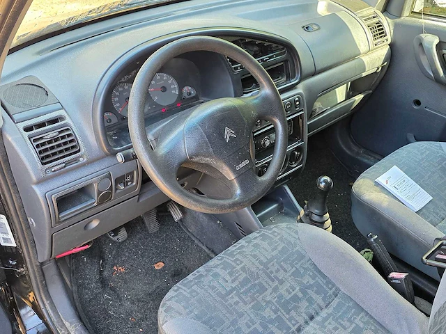 Citroen - berlingo - 2.0 hdi 600 - 27-vz-xp - afbeelding 8 van  10