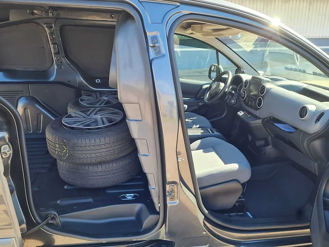 Citroen - berlingo automaat - 1.6 bluehdi 100 buec - vr-729-z - afbeelding 8 van  19
