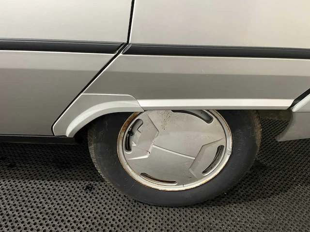 Citroen - bx - oldtimer - 1986 - afbeelding 15 van  28