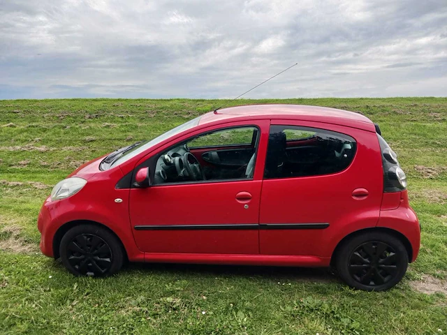Citroen - c1 - 1.0-12v ambiance , 98-jnp-3 - afbeelding 22 van  22