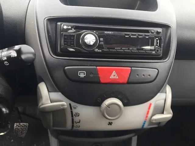 Citroen - c1 - 1.0-12v ambiance automaat- 87-prr-4 - afbeelding 10 van  16