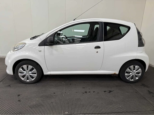 Citroen - c1 - personenauto - 2009 - afbeelding 12 van  21