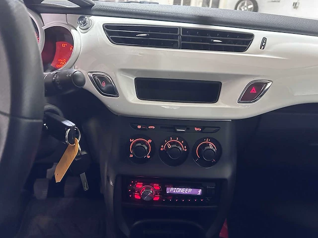 Citroen - c3 - 1.1 attraction - 9-zsx-60 - afbeelding 5 van  18