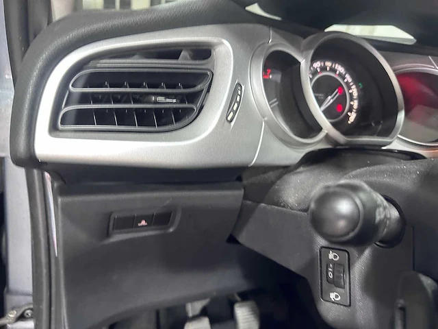 Citroen - c3 - 1.4 vti l. business - 48-ljl-7 - afbeelding 4 van  18