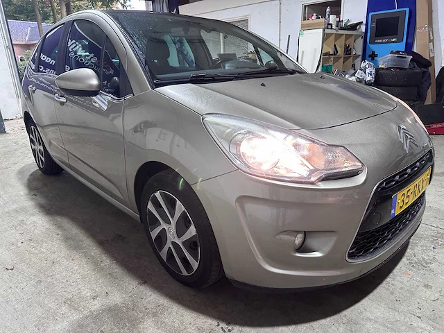 Citroen - c3 - 1.4 vti selection - 35-rkx-1 - afbeelding 13 van  16