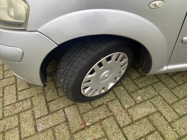 Citroen - c3 - 1.4i ambiance - car - afbeelding 2 van  23