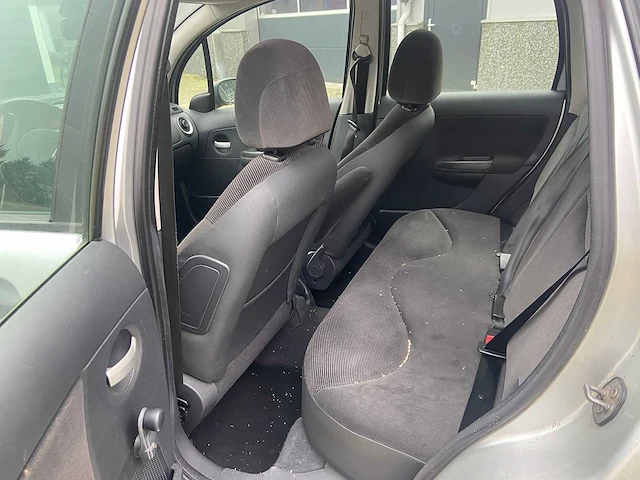 Citroen - c3 - 1.4i ambiance - car - afbeelding 5 van  23