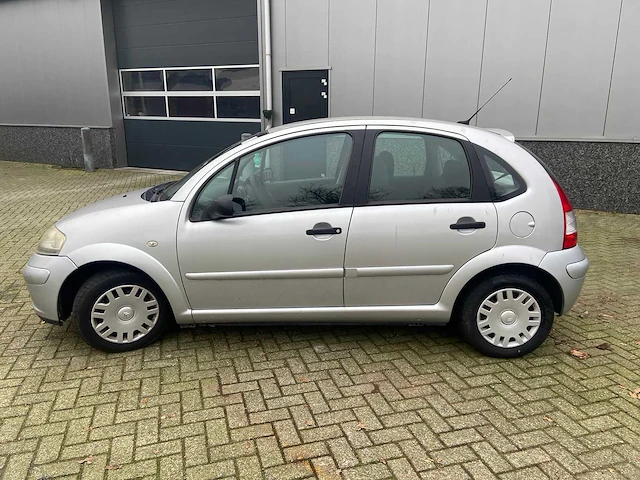 Citroen - c3 - 1.4i ambiance - car - afbeelding 20 van  23