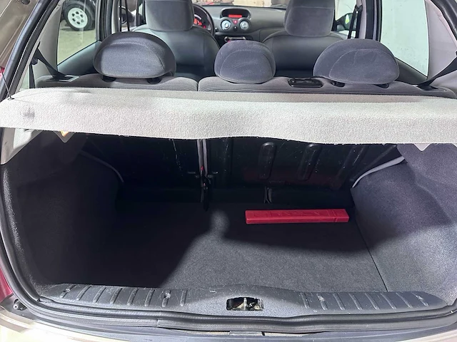 Citroen - c3 - 1.4i automaat attraction - 30-rn-lx - afbeelding 8 van  18