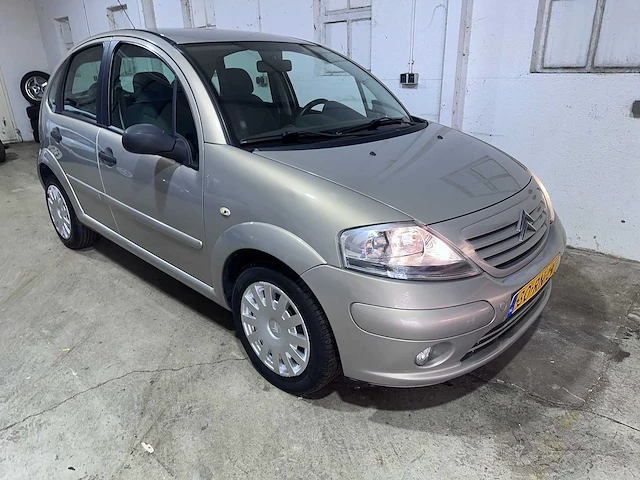 Citroen - c3 - 1.4i automaat attraction - 30-rn-lx - afbeelding 16 van  18
