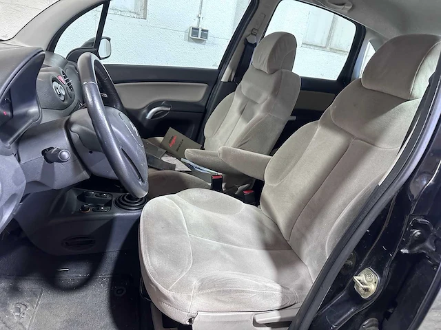 Citroen - c3 - 1.4i exclusive - 53-nk-jh - afbeelding 8 van  20