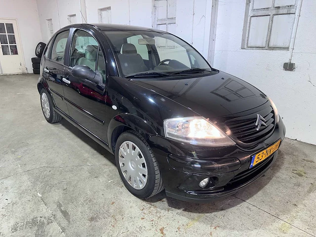 Citroen - c3 - 1.4i exclusive - 53-nk-jh - afbeelding 18 van  20