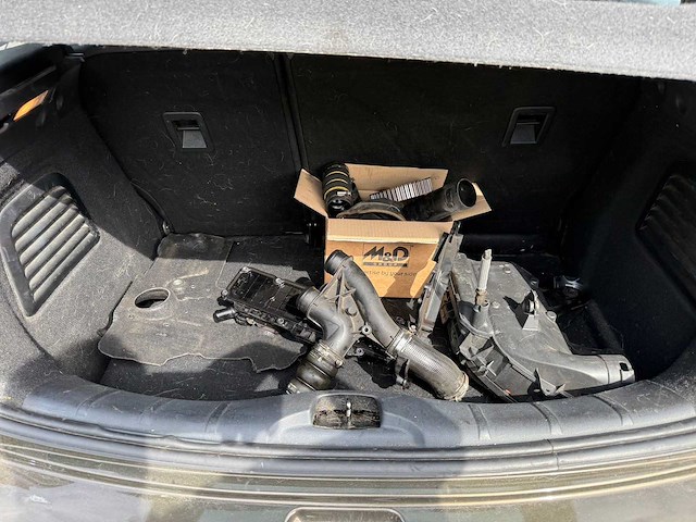 Citroen - c3 - 1.6 ehdi collection - personenauto - afbeelding 7 van  35